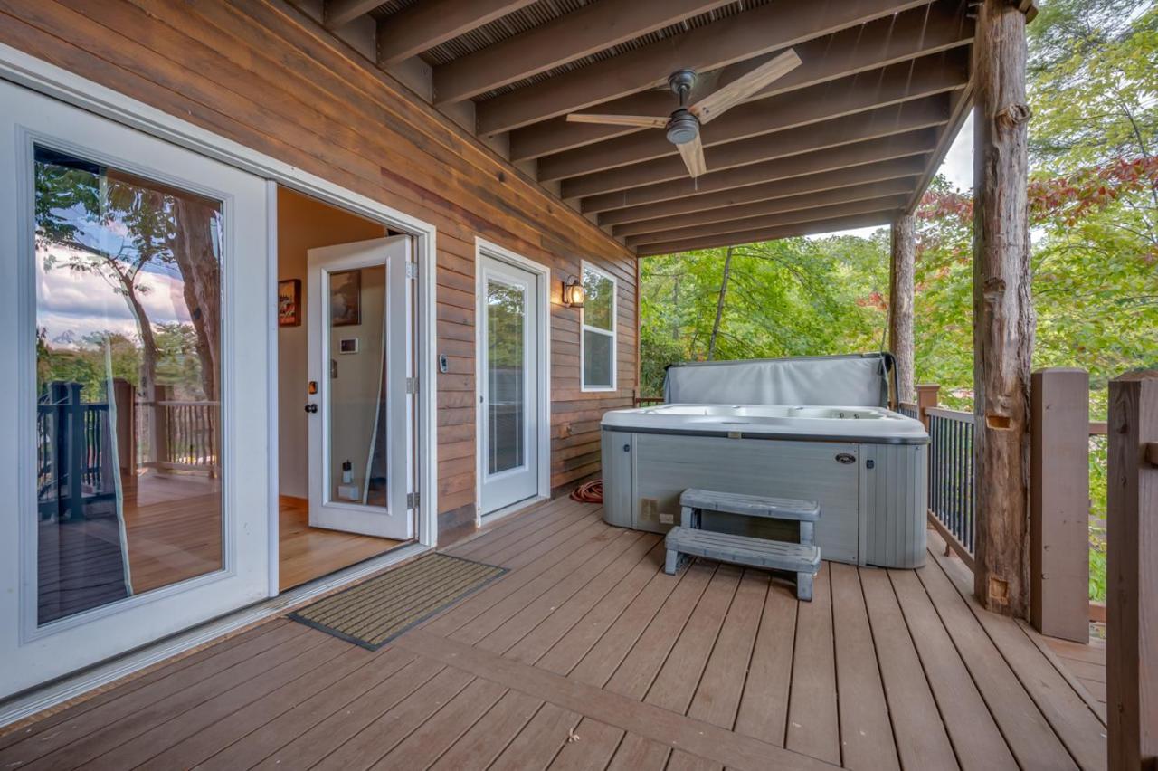 Russell'S Fort At White Oak Point: Historical Cabin On Lake Lure, Luxury, Direct Lake Access! Villa Exterior foto